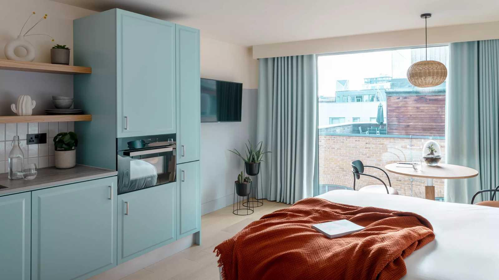 City Studio | Bermonds Locke serviced apartment - London - VivreStays