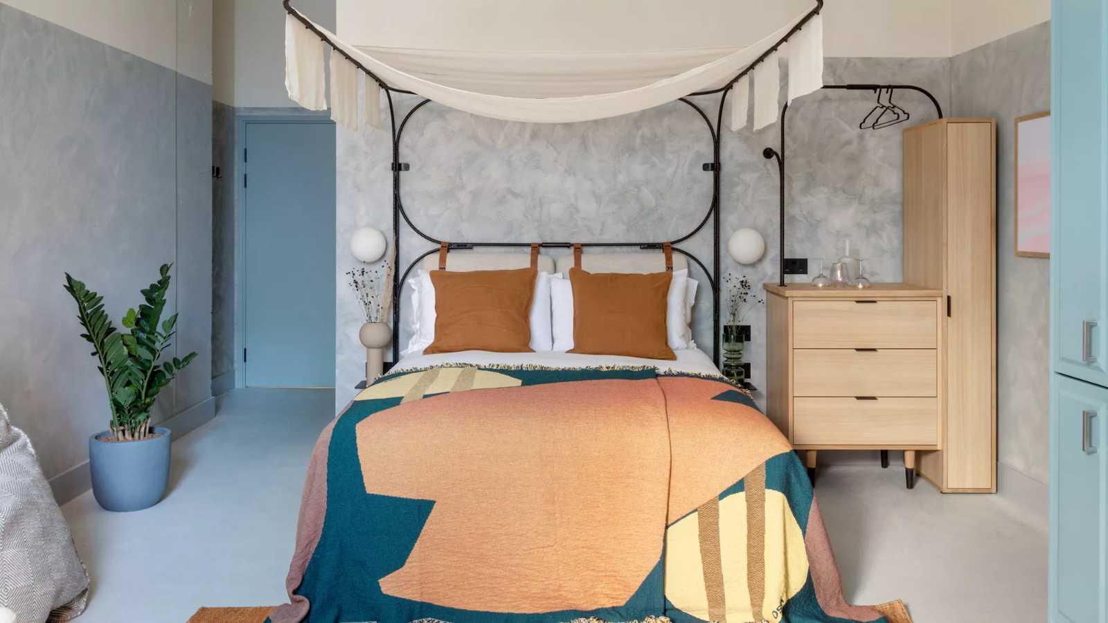 Courtyard Suite | Bermonds Locke serviced apartment - London - VivreStays