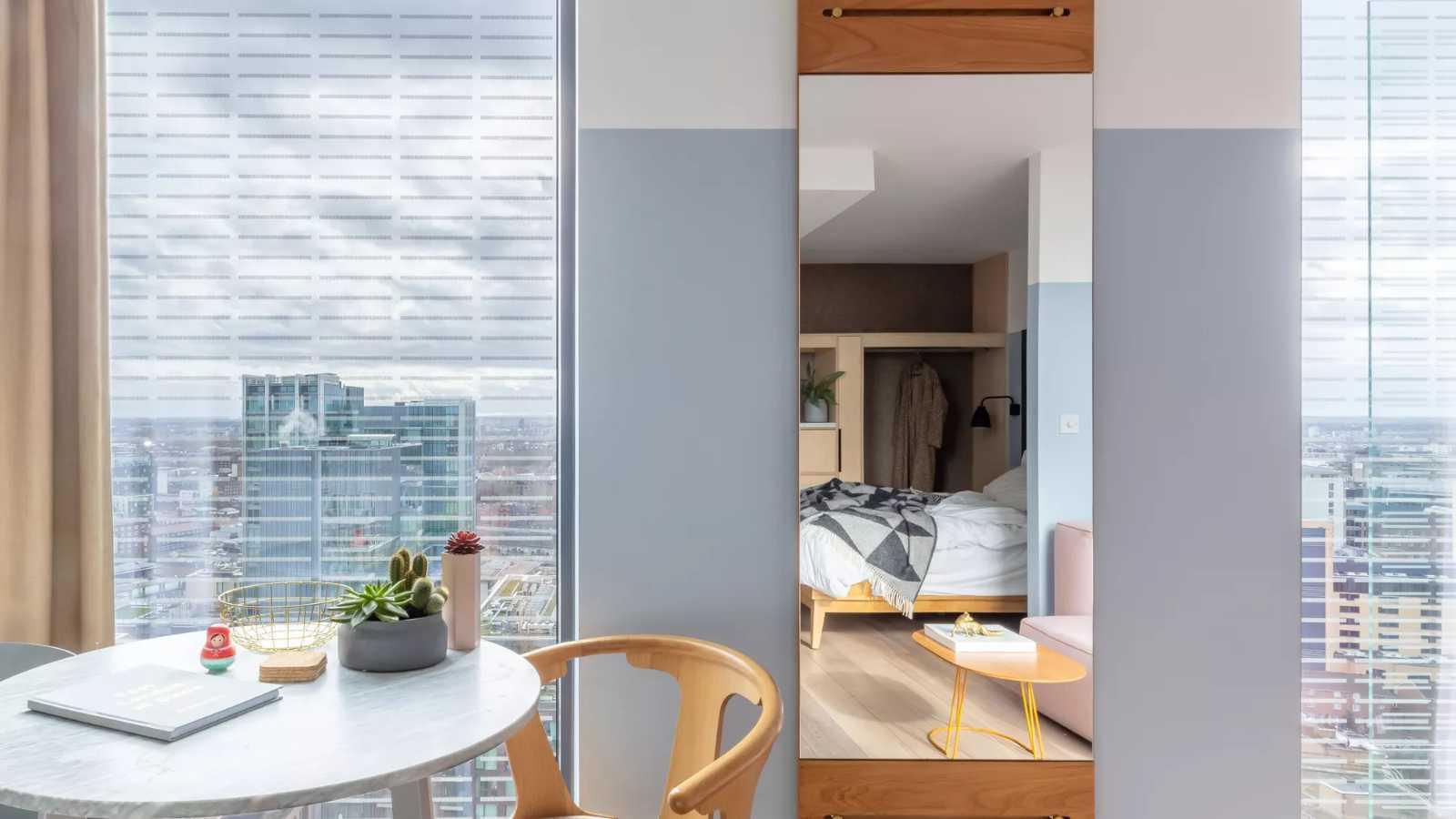 Locke Studio- Sky Level | Leman Locke serviced apartment - London - VivreStays